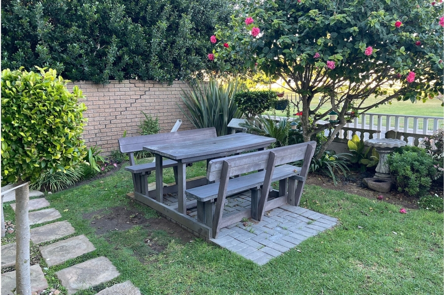 3 Bedroom Property for Sale in Gouritsmond Western Cape